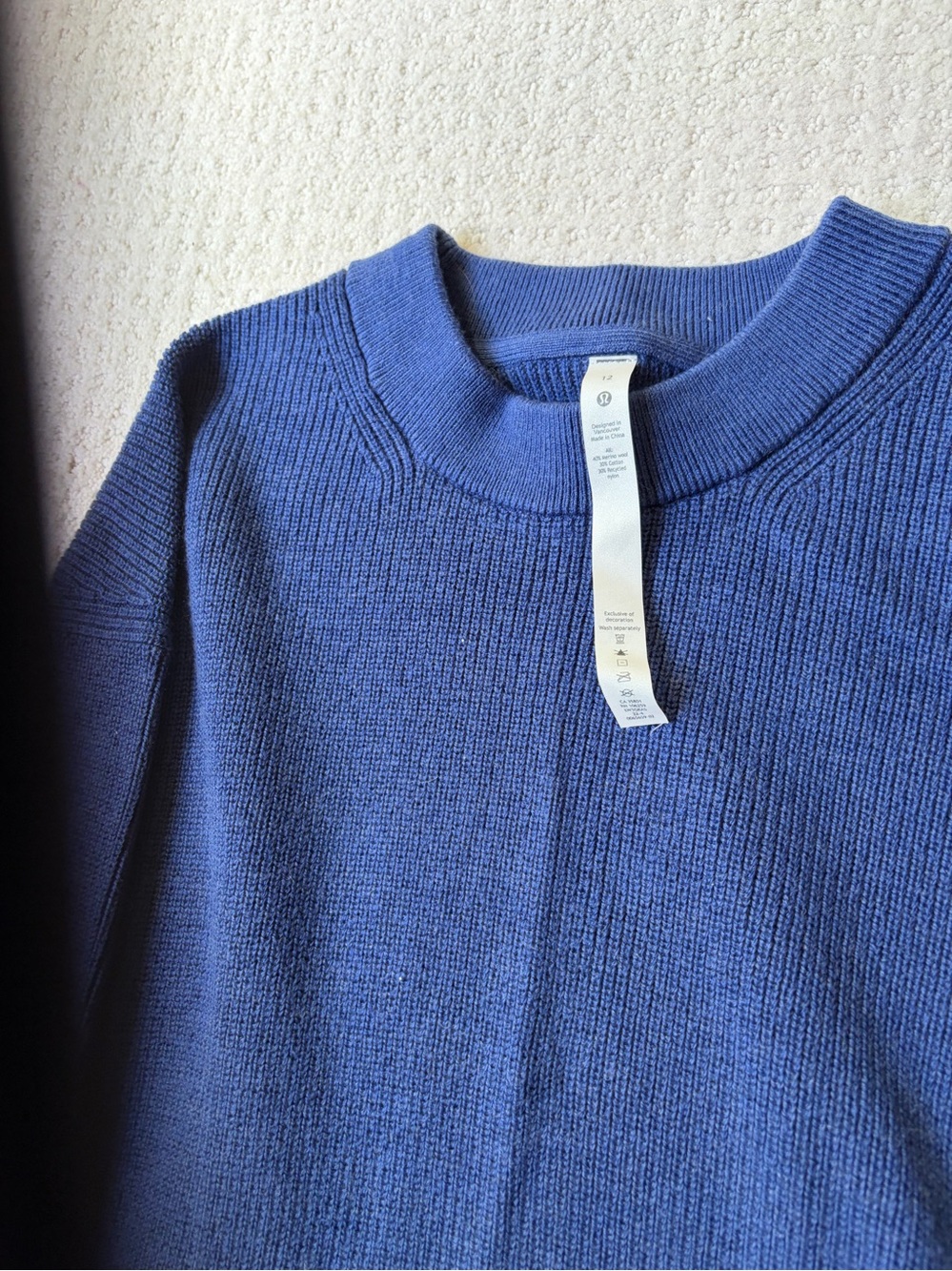 lululemon athletica Men's Crewneck Sweater - Blue
